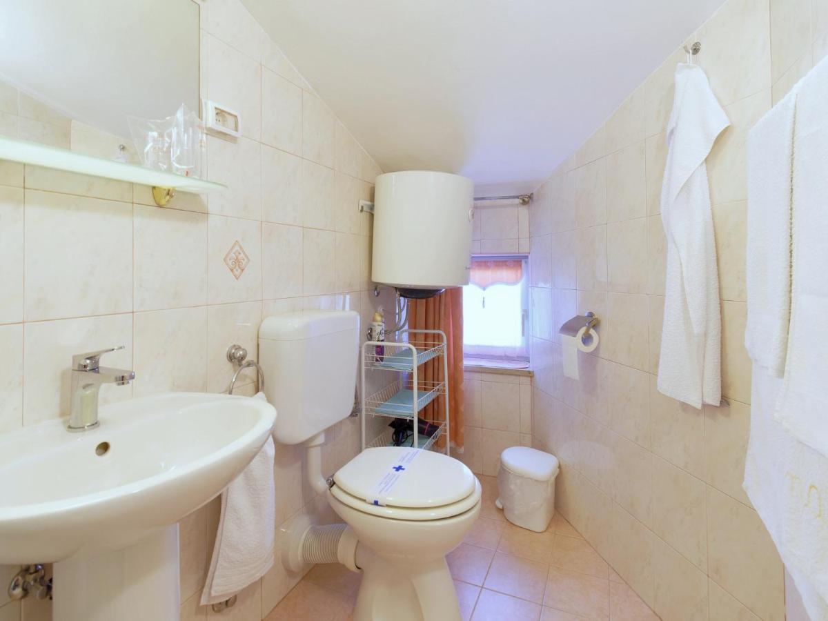 Holiday Home Nevena By Rent Istria Buje Exterior photo