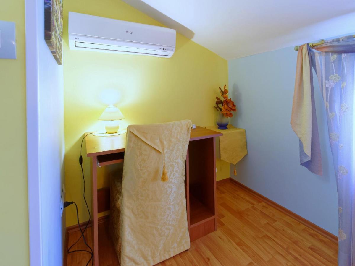 Holiday Home Nevena By Rent Istria Buje Exterior photo